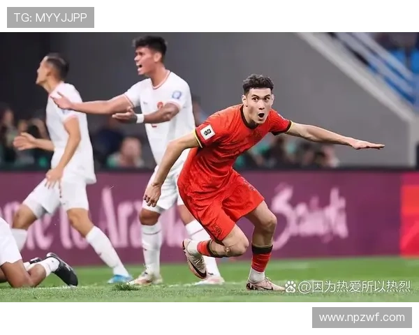 中国足球队备战世界杯预选赛 主帅透露阵容变化和战术调整计划